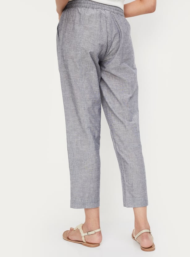 Women Solid Straight Pants