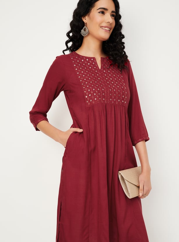 Women Sequinned Straight Kurta