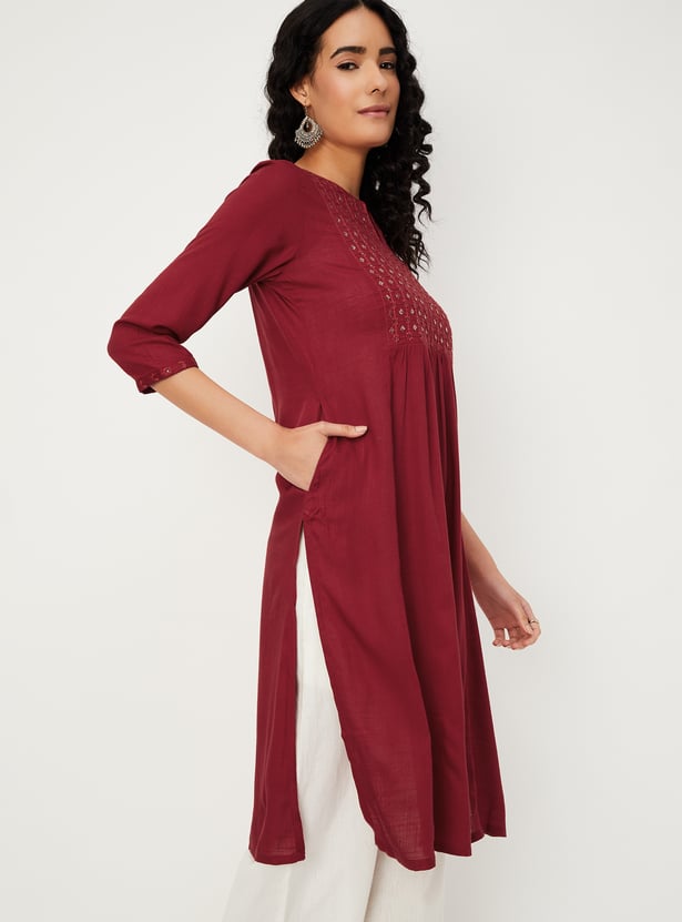 Women Sequinned Straight Kurta