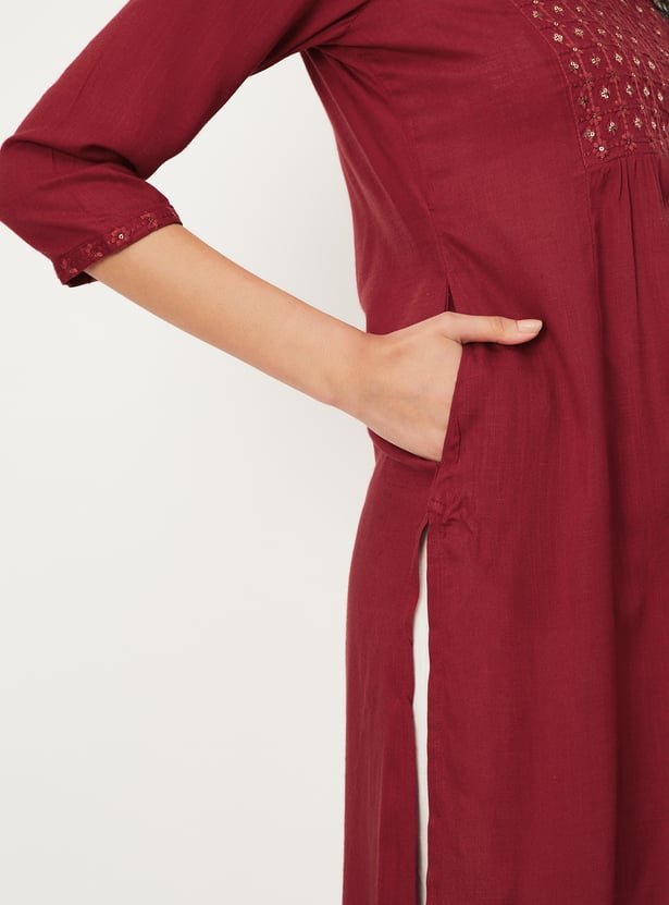 Women Sequinned Straight Kurta