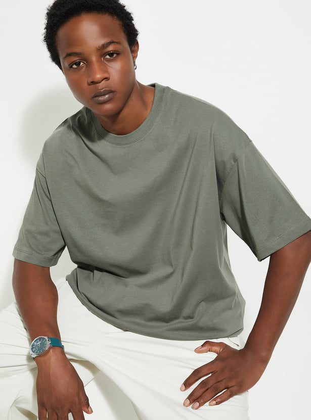 URB_N Men Boxy Fit Solid T-shirt