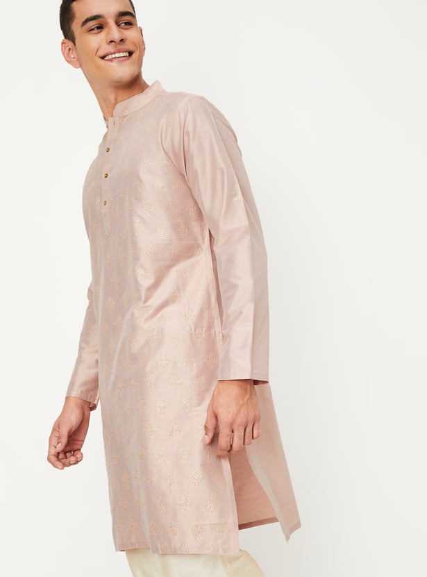 Men Embroidered Straight Kurta