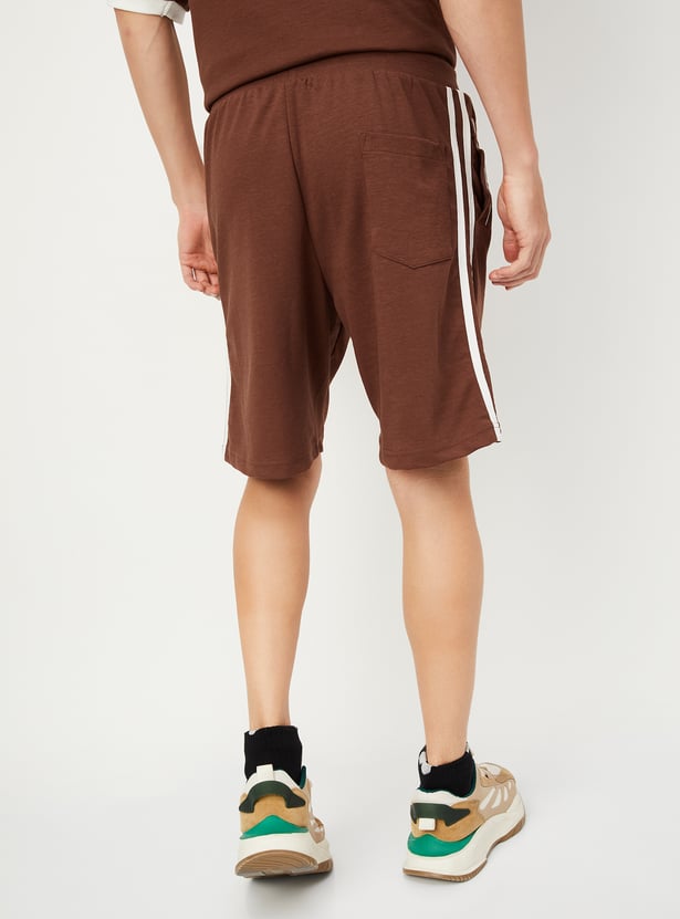 Men Side Striped Sports Shorts