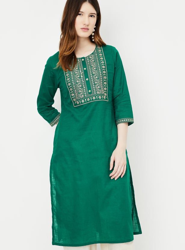 Women Embroidered Straight Kurta