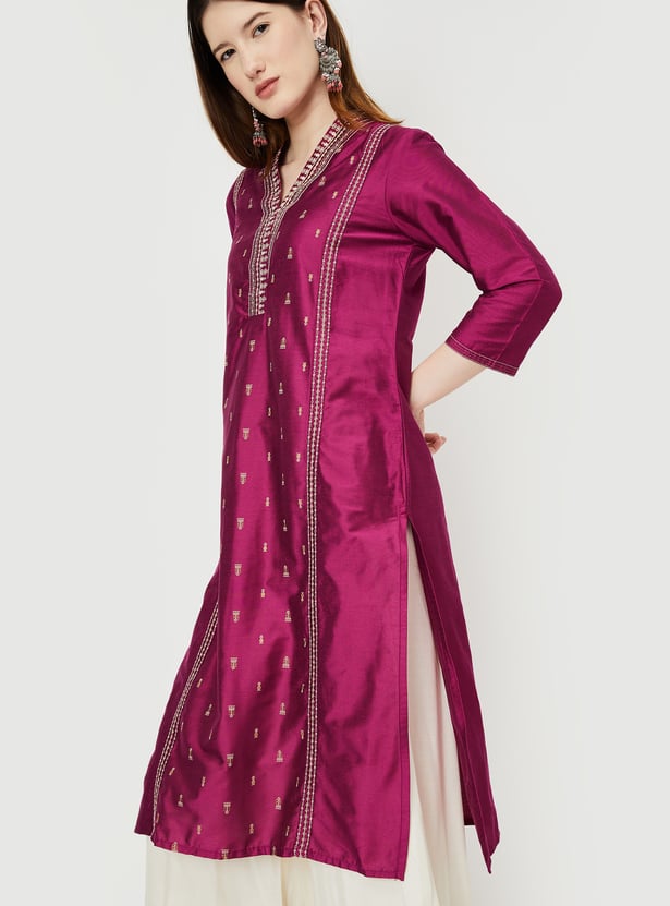 Women Embroidered Straight Kurta