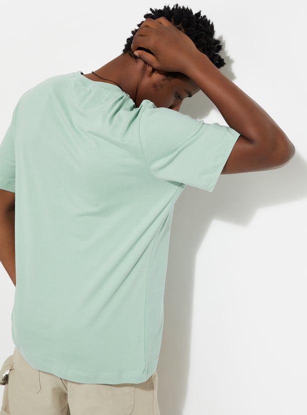 URB_N Men Regular Fit Graphic Printed T-shirt