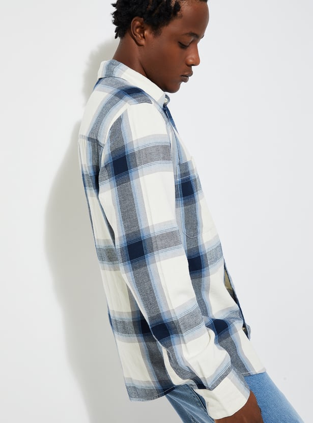 Men Checked Regular Fit Shirt