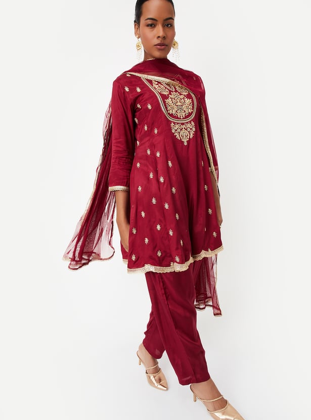 Kalki x Max Women Embroidered A-Line Kurta Set