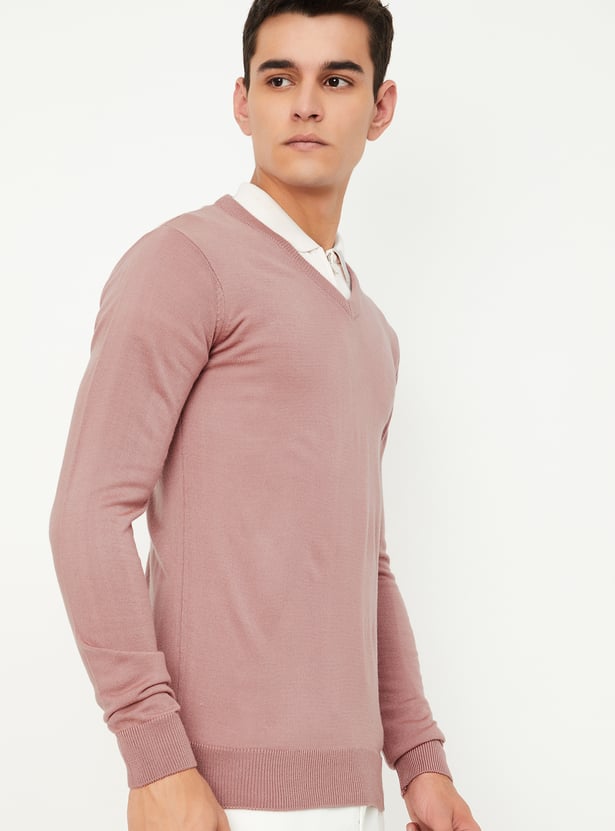 Men Solid V-Neck Sweater