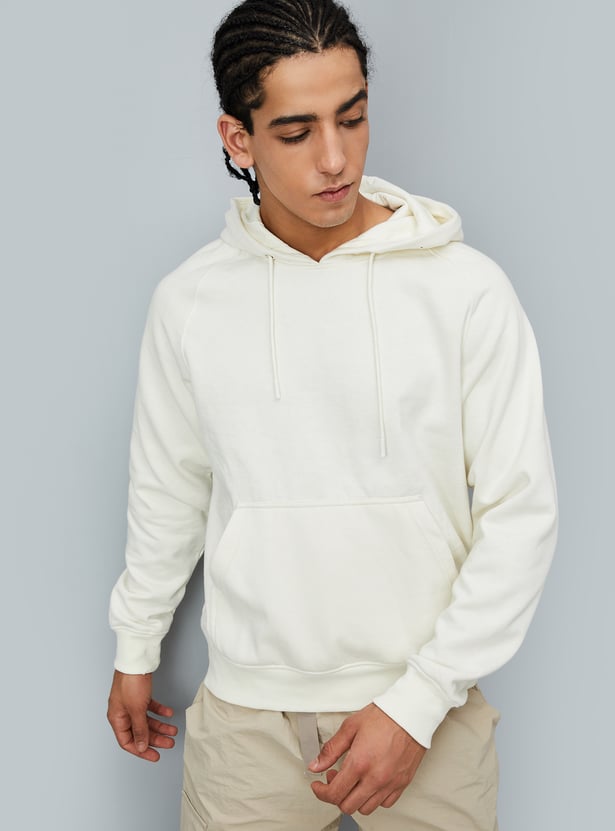Men Solid Hooded Sweatshirt