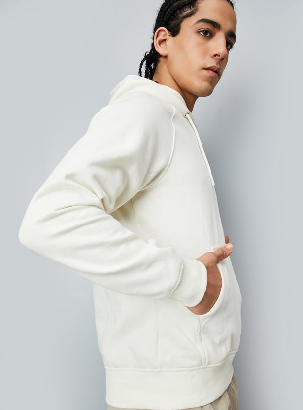 Men Solid Hooded Sweatshirt