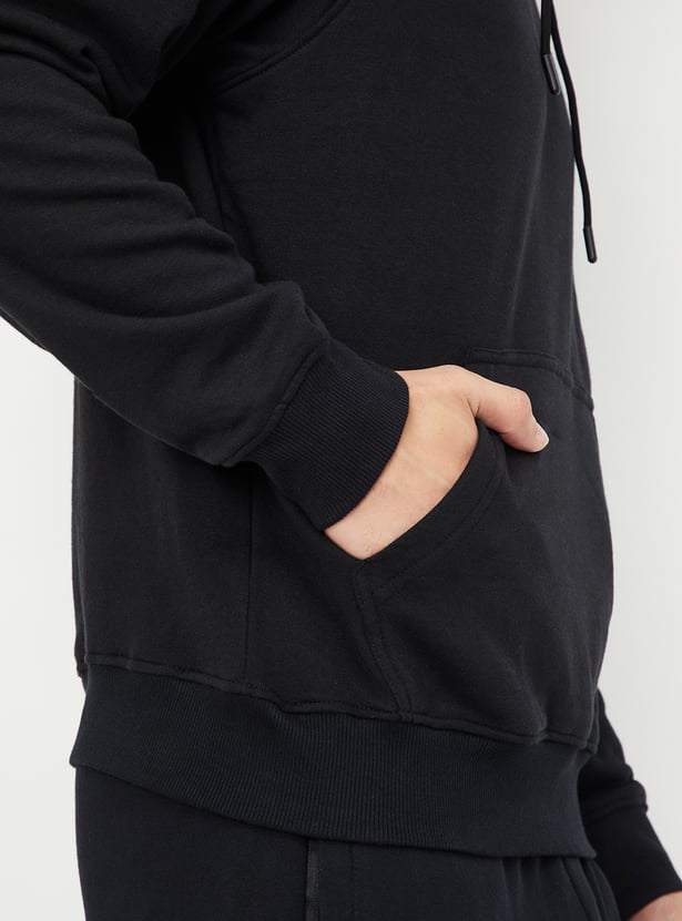 Men Solid Hooded Sweatshirt