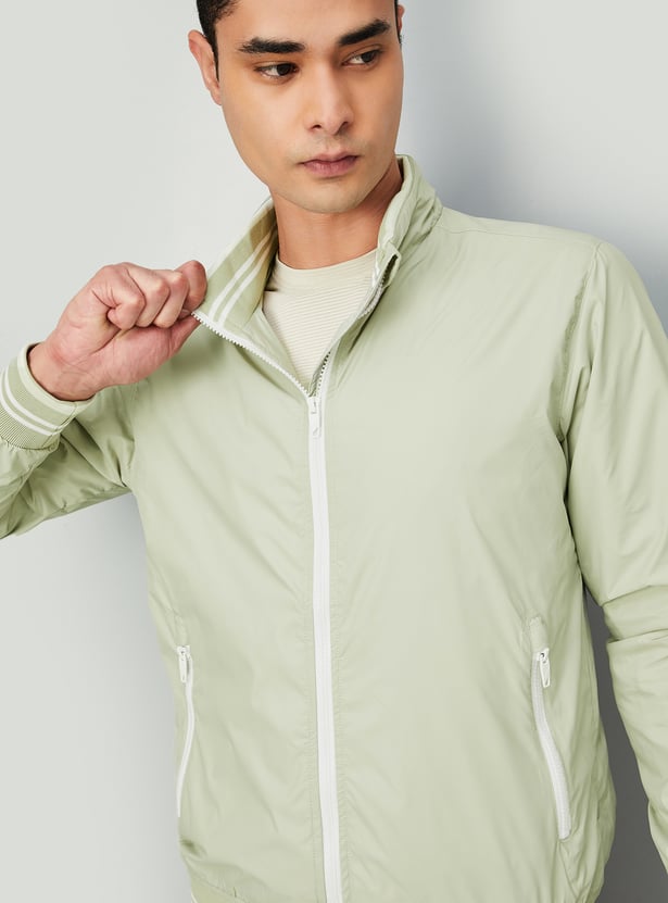 Men Striped Trim Lightweight Active Jacket