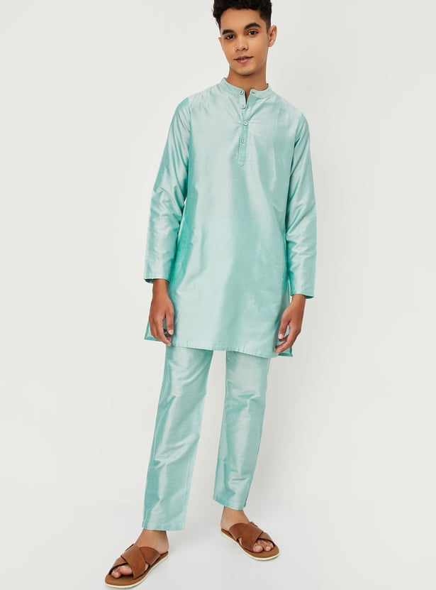 Boys Kurta Set with Embroidered Nehru Jacket