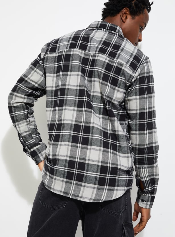 URB_N Men Tartan Checked Regular Fit Shirt