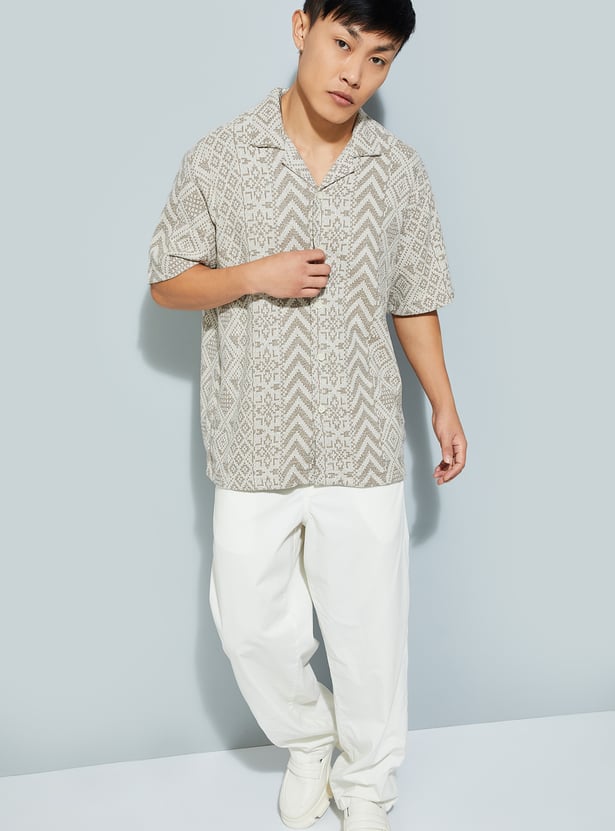 URB_N Men Relaxed Fit Jacquard Resort Shirt