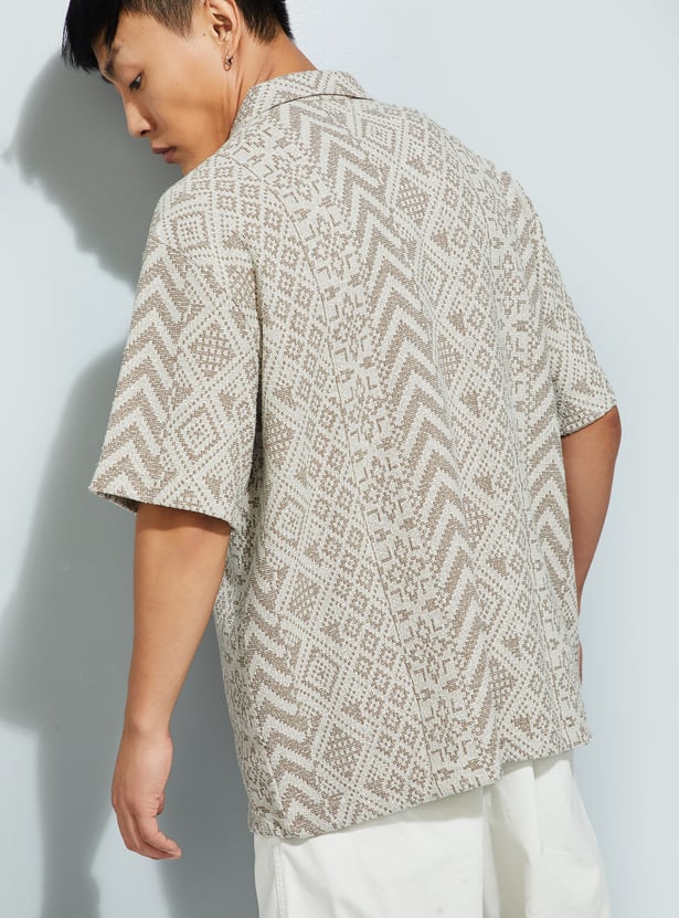 URB_N Men Relaxed Fit Jacquard Resort Shirt