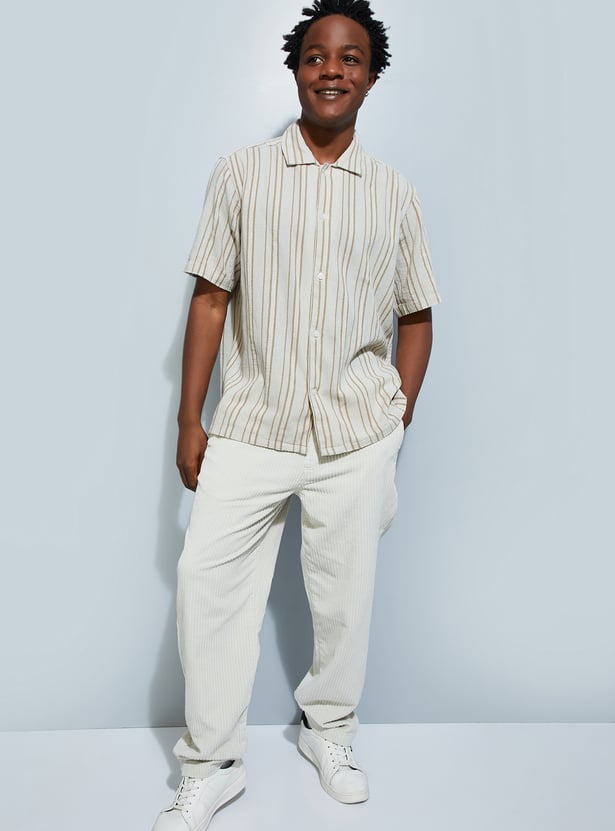 URB_N Men Relaxed Fit Striped Casual Shirt