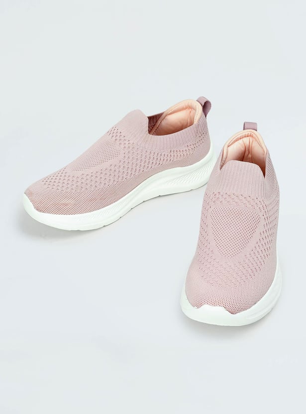 Women Knit Slip-On Sports Shoes