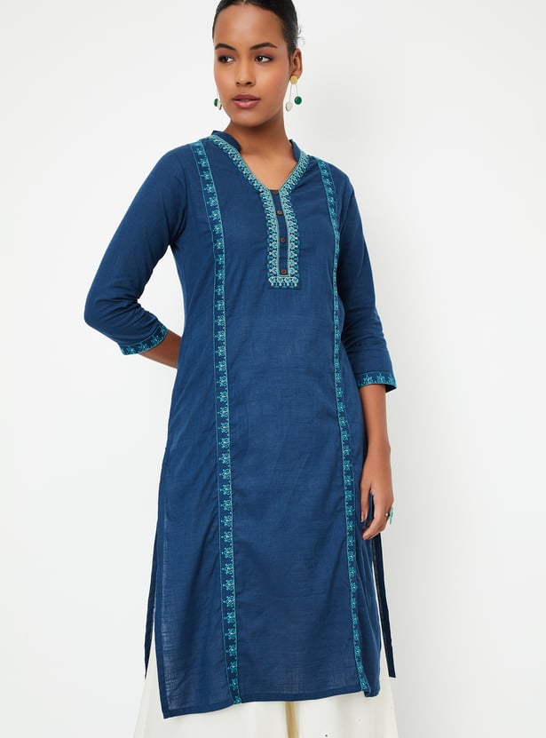 Women Embroidered Straight Kurta