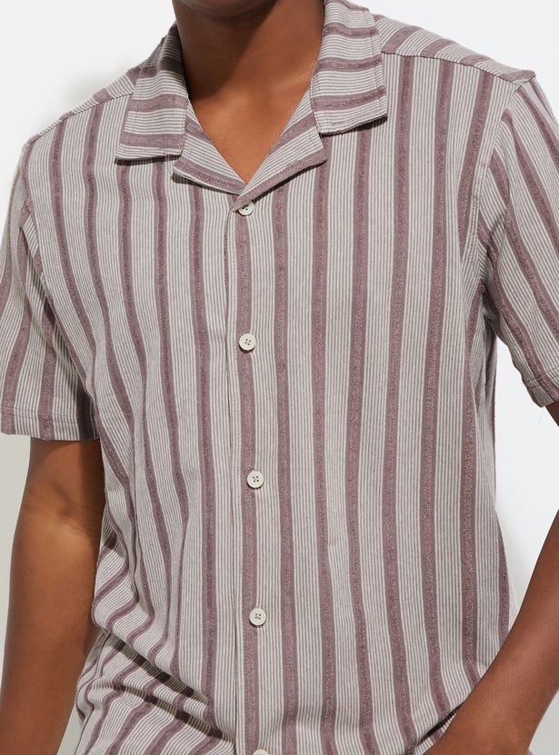 URB_N Men Regular Fit Striped Resort Shirt