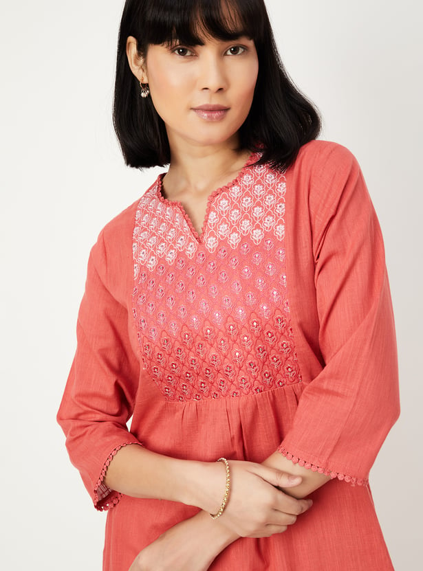 Women Embroidered Yoke Straight Kurta