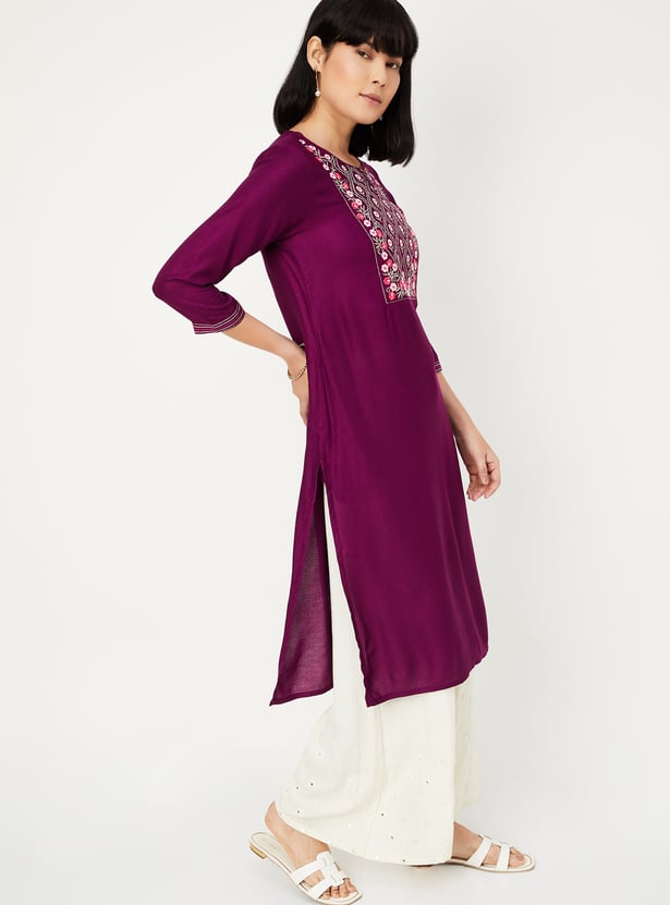 Women Embroidered Yoke Straight Kurta