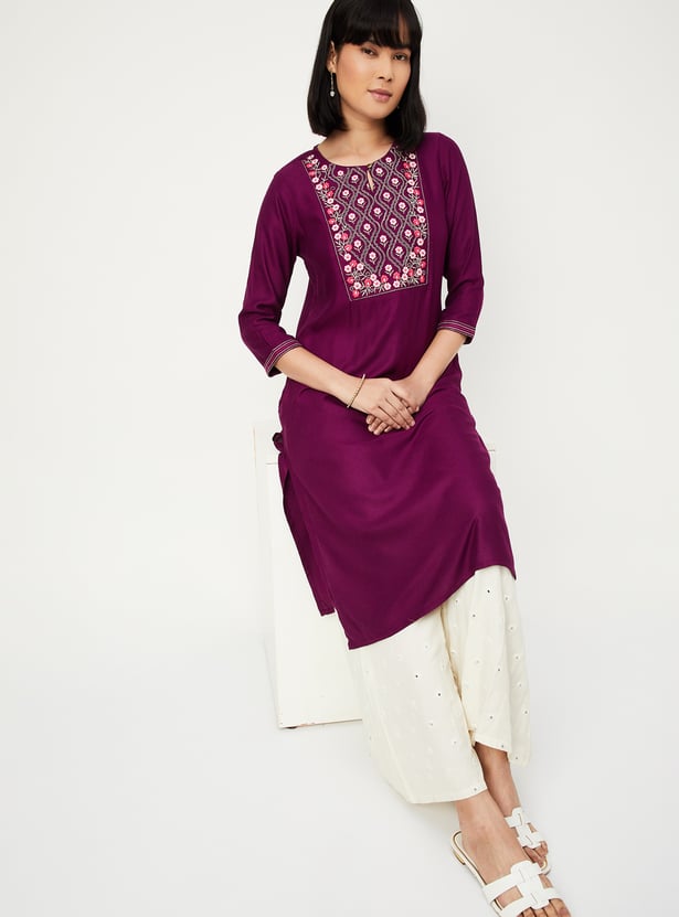 Women Embroidered Yoke Straight Kurta