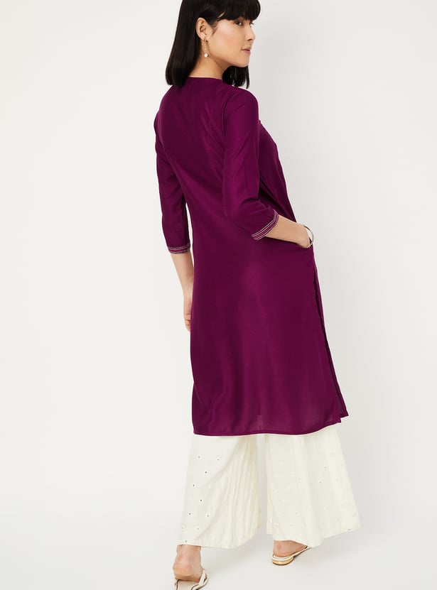 Women Embroidered Yoke Straight Kurta