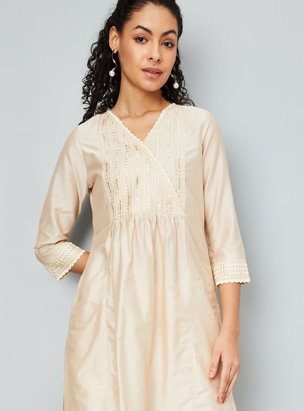 Women Embroidered Yoke Straight Kurta