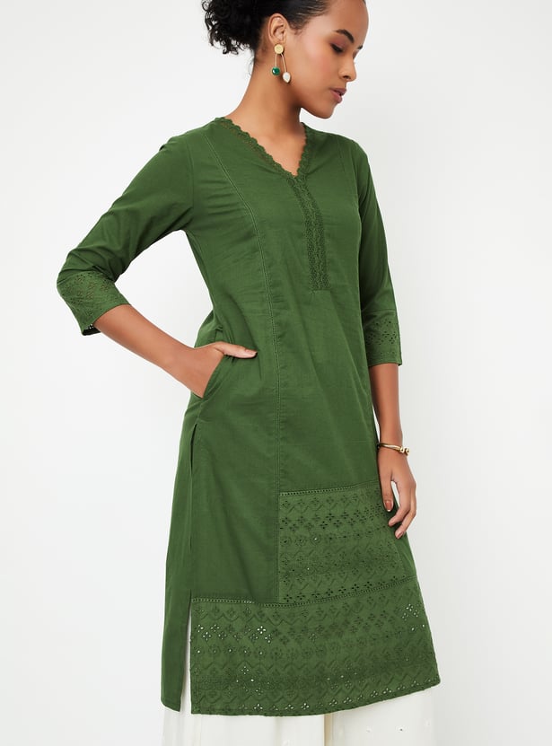 Women Schiffli Straight Kurta