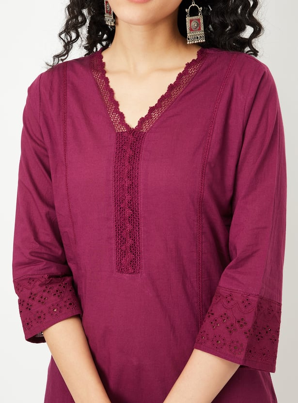 Women Schiffli Straight Kurta