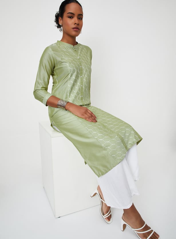 Women Embroidered Straight Kurta