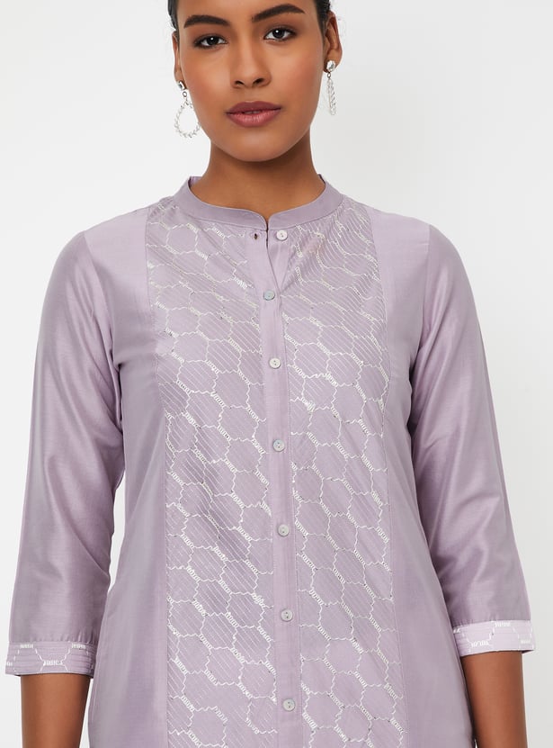 Women Embroidered Straight Kurta