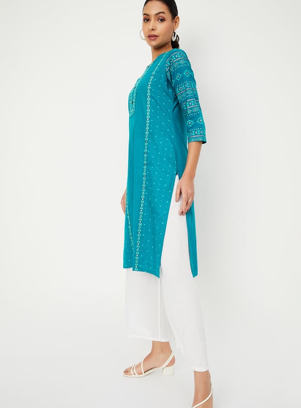 Women Embroidered Straight Kurta