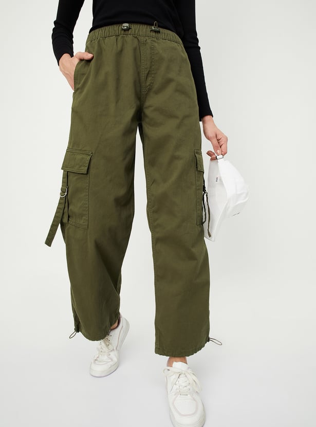 Women Solid Cargo Parachute Jeans