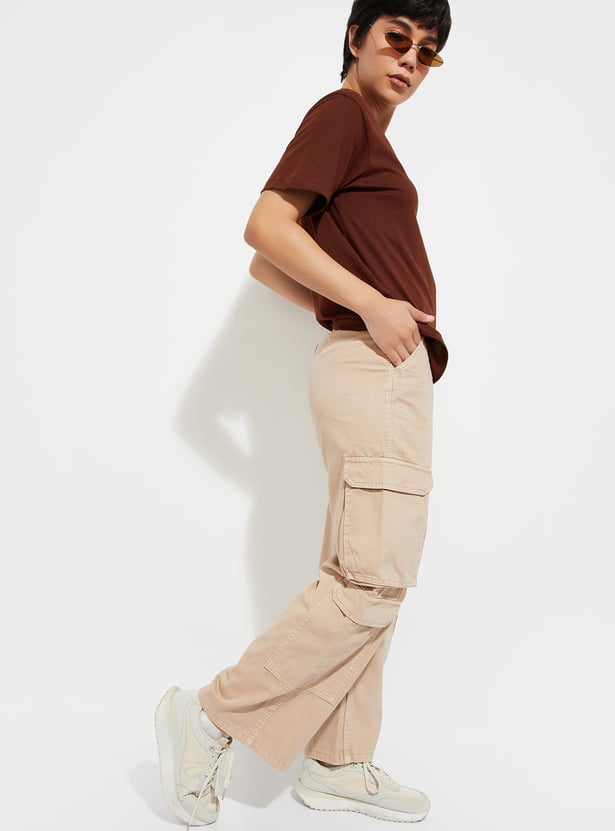 URB_N Women Relaxed Fit Solid Cargo Trousers