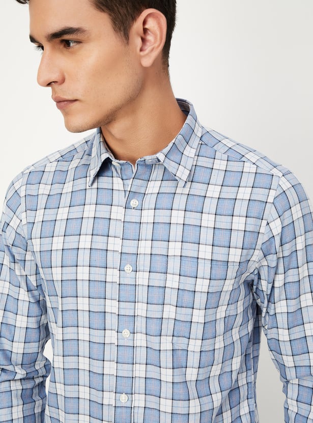 Men Slim Fit Checked Casual Shirt