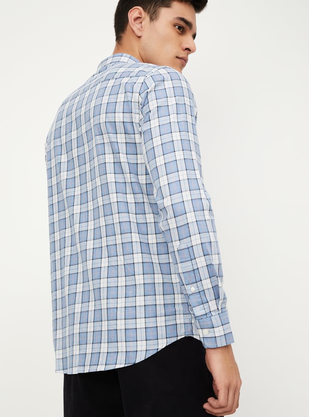 Men Slim Fit Checked Casual Shirt