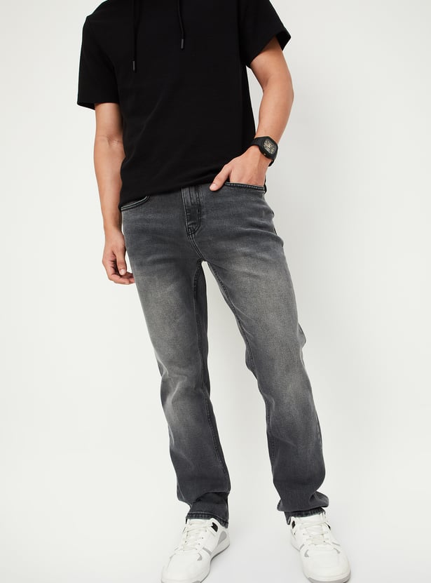 Men Regular Fit Washed Jeans