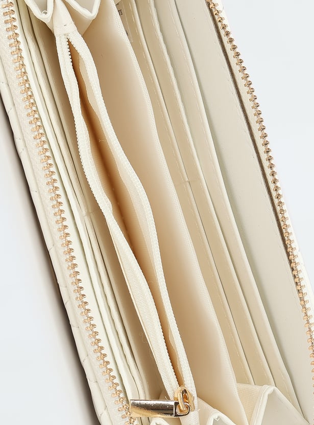 Women Quilted Zip Around Wallet