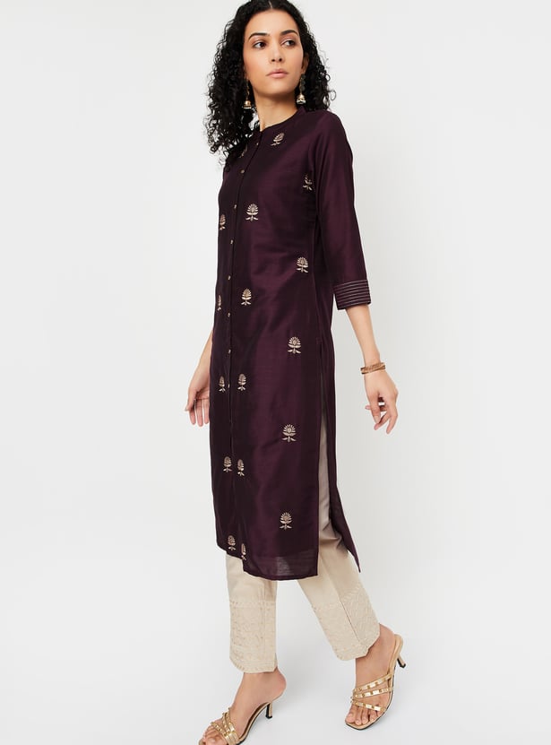 Women Embroidered Straight Kurta