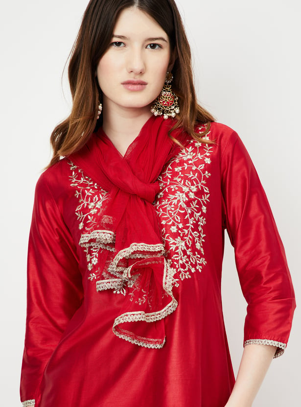 Women Embroidered Straight Kurta Set