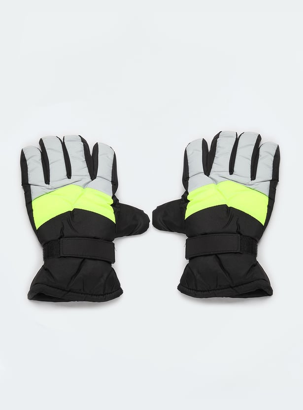 Men Colourblocked Puffer Gloves