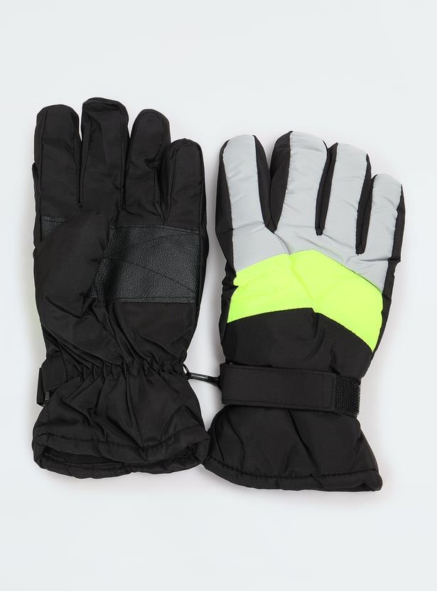 Men Colourblocked Puffer Gloves
