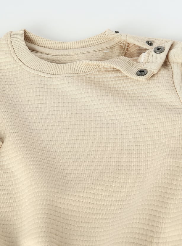 Boys Textured Sweatshirt