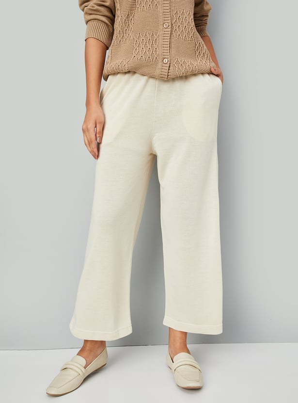 Women Solid Knit Straight Pants