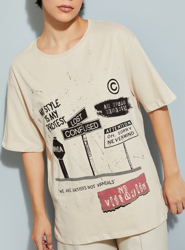 URB_N Women Graphic Print Oversized T-shirt