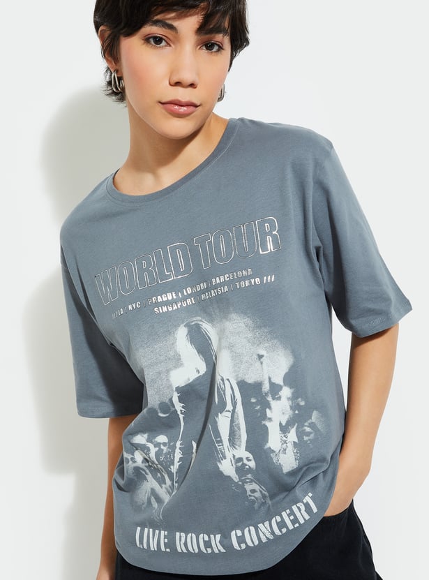 URB_N Women Graphic Print Oversized T-shirt