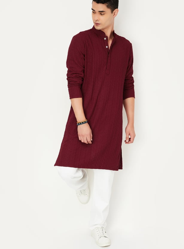 Men Embroidered Straight Kurta